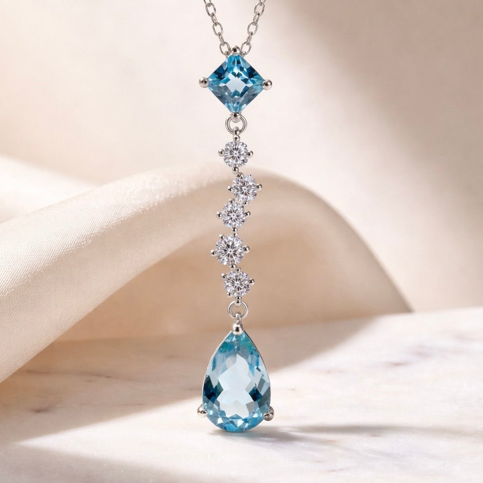 Necklaces & Pendants