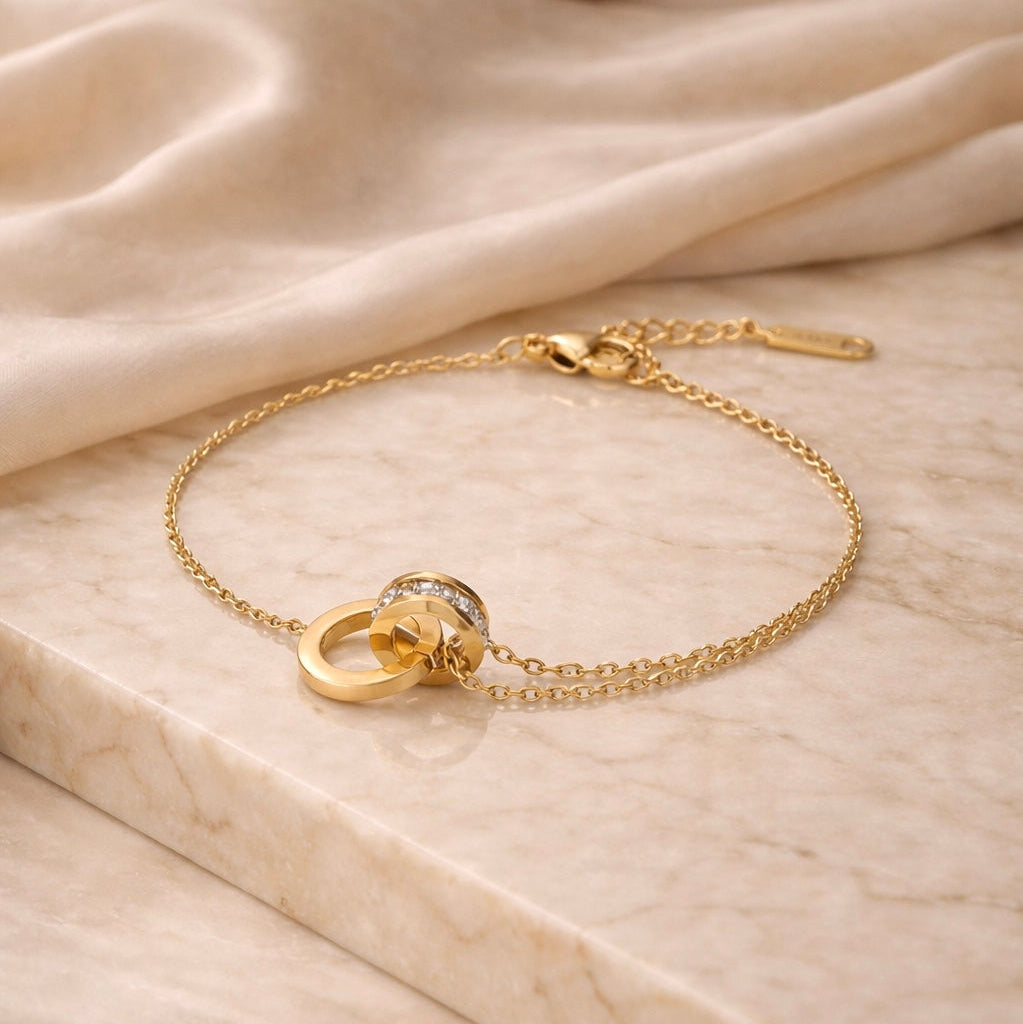 Amora Love Bracelet