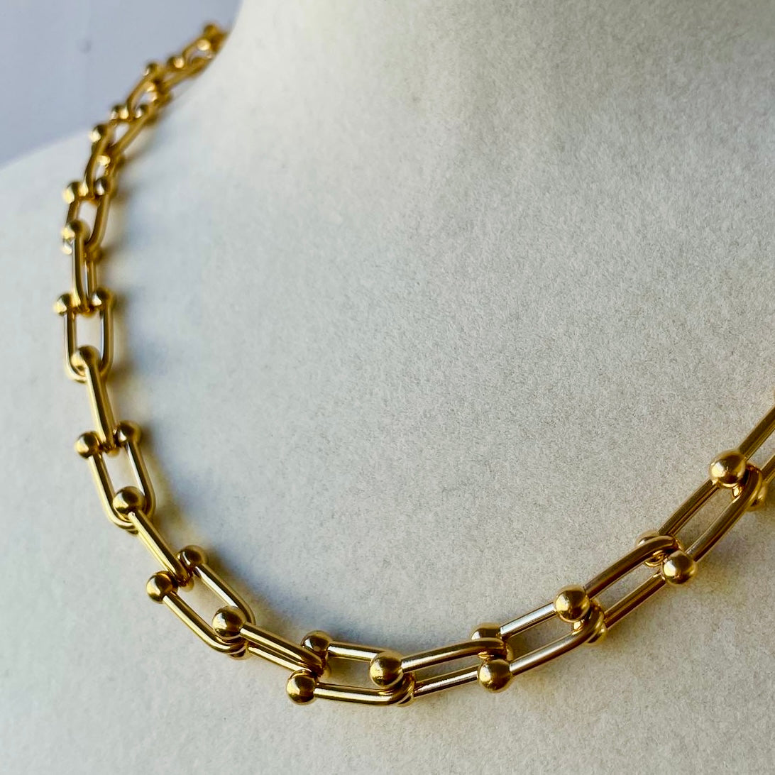 Golden Link Necklace